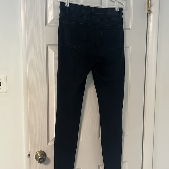 Paige Hoxton Ultra Skinny High Rise in Destructed Black Lava 29 - Picture 11 of 14